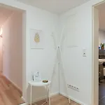 Treehouse For 14 People- Indoor Playground - Ssc - Shared House&garden Σπίτι διακοπών