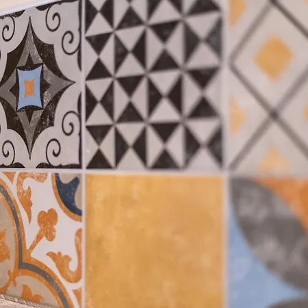 Treehouse For 14 People- Indoor Playground - Ssc - Shared House&garden Feriehus *