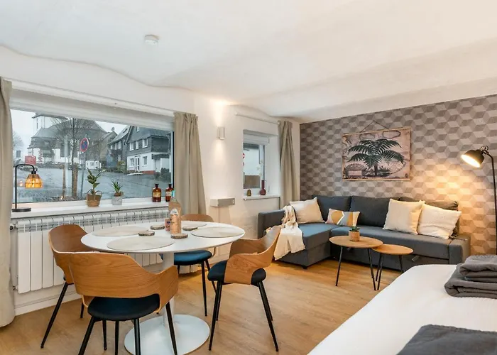 Treehouse For 14 People- Indoor Playground - Ssc - Shared House&garden ווינטרברג