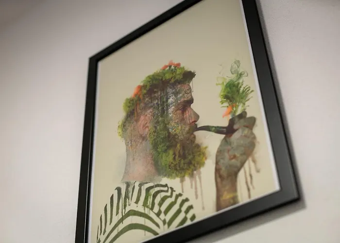 Treehouse For 14 People- Indoor Playground - Ssc - Shared House&garden *